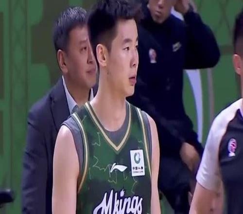 潮汕海鲜价,高引游客抱,当地居民辩,千亿体育官方,千亿体育在线官网,千亿体育线上,千亿体育APP